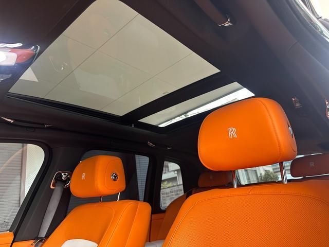 صورة 4 لـ 2019 ROLLS-ROYCE CULLINAN