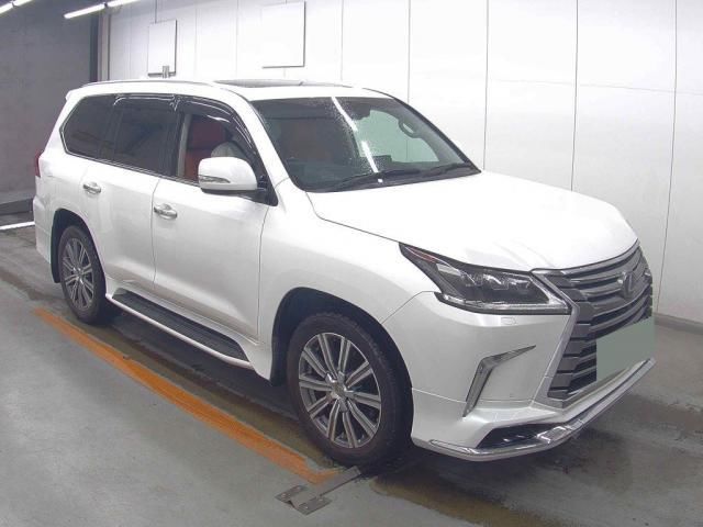 صورة 1 لـ 2016 Lexus LX