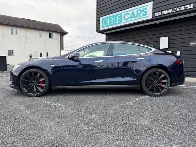 صورة 9 لـ 2014 Tesla MODEL S