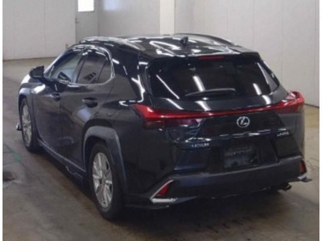 صورة 5 لـ 2018 Lexus UX