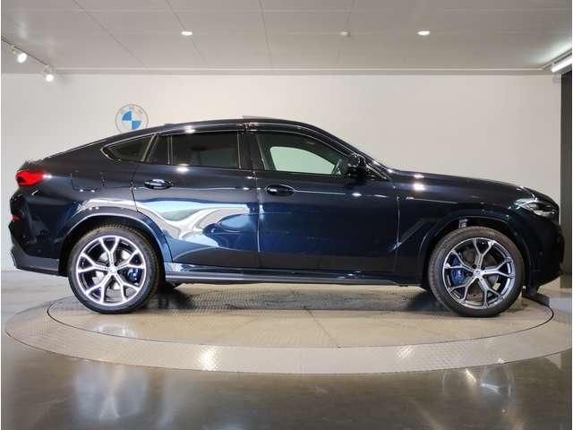 صورة 7 لـ 2023 BMW X6