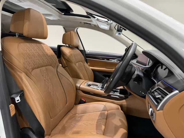 صورة 5 لـ 2019 BMW 7 SERIES