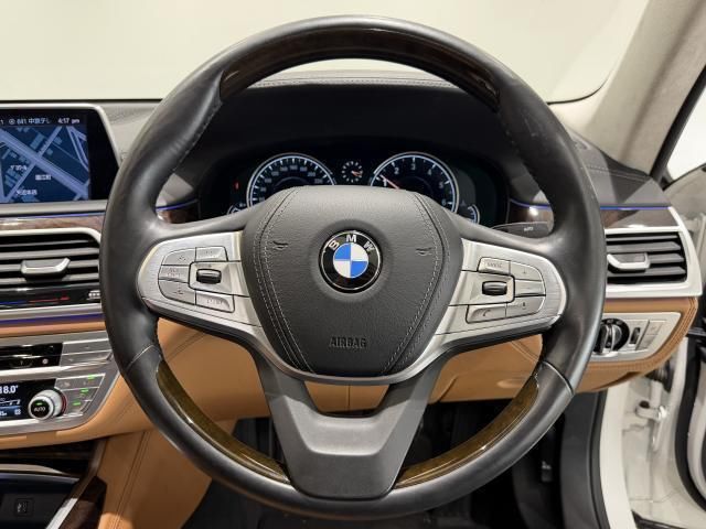 صورة 7 لـ 2019 BMW 7 SERIES