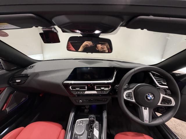 صورة 6 لـ 2025 BMW Z4