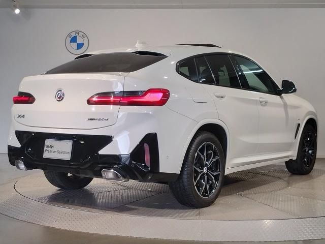 2023 BMW X4 — фото 3