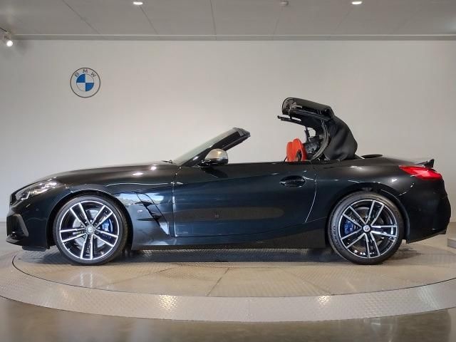 صورة 9 لـ 2022 BMW Z4