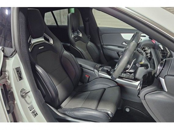 صورة 5 لـ 2021 Mercedes-BENZ CLA-CLASS AMG