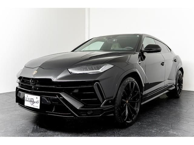 2023 Lamborghini URUS — фото 7