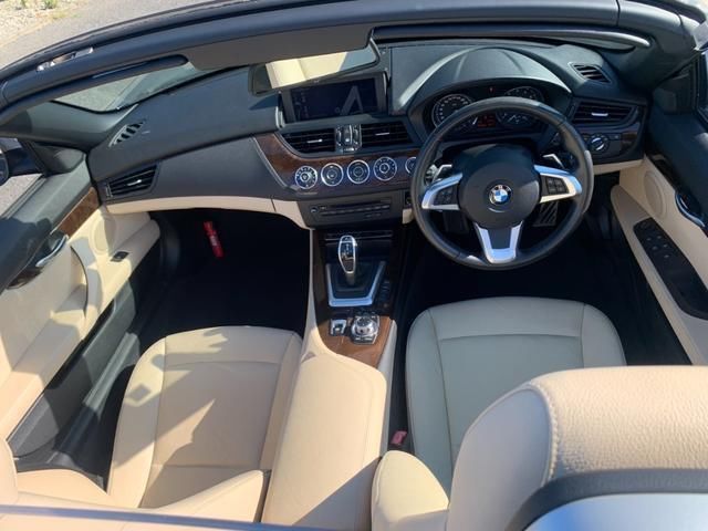 صورة 9 لـ 2012 BMW Z4