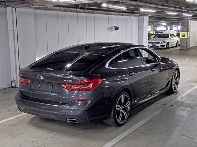 2019 BMW 6 SERIES — фото 4