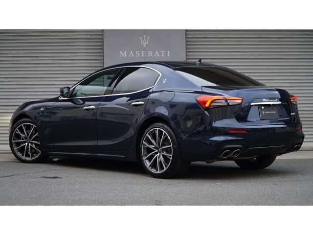 2024 Maserati GHIBLI — фото 3