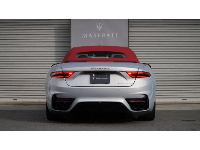 2025 Maserati GRANCABRIO 照片 4