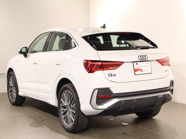 صورة 4 لـ 2021 AUDI Q3 SPORTBACK