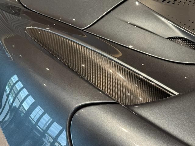 صورة 2 لـ 2024 Mclaren 750S SPIDER