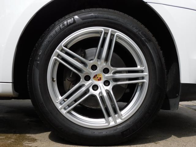 صورة 3 لـ 2019 Porsche MACAN