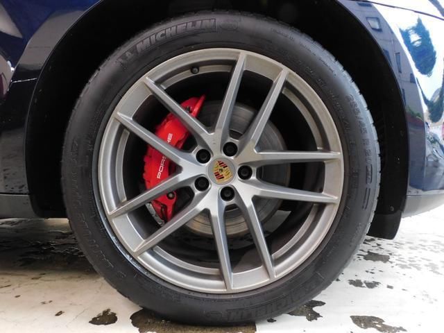 صورة 3 لـ 2022 Porsche MACAN