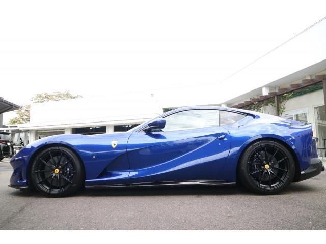 2020 Ferrari 812 SUPERFAST 照片 3