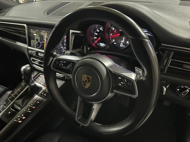 2021 Porsche MACAN 照片 9