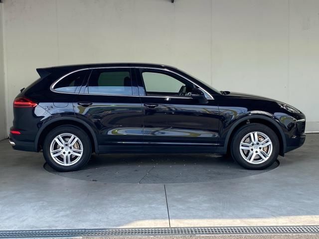 صورة 4 لـ 2015 Porsche CAYENNE