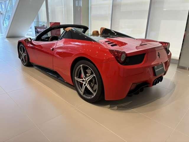 صورة 7 لـ 2013 Ferrari 458 SPIDER