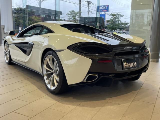 صورة 8 لـ 2017 Mclaren 540C