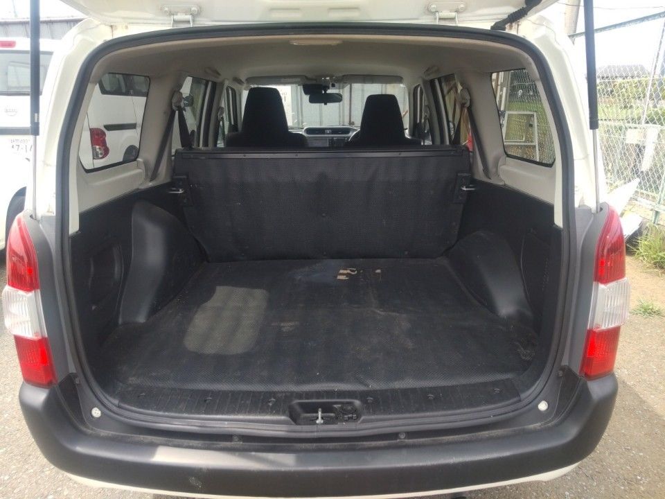 صورة مصغرة 8 لـ 2019 Toyota SUCCEED WAGON