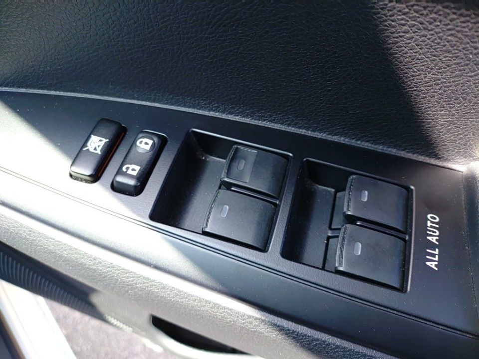صورة مصغرة 18 لـ 2020 Toyota COROLLA