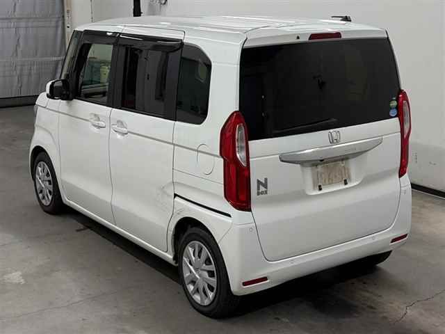 صورة مصغرة 2 لـ 2021 Honda N-BOX