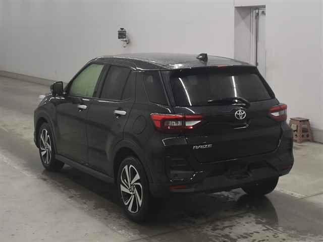 صورة مصغرة 2 لـ 2025 Toyota RAIZE