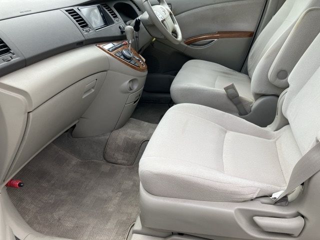 صورة مصغرة 10 لـ 2009 Toyota ISIS