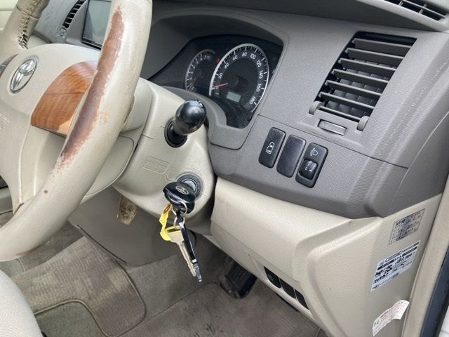 صورة مصغرة 6 لـ 2009 Toyota ISIS